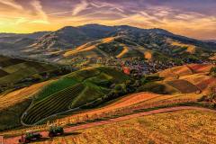 4k-wallpaper-clouds-cropland-842711
